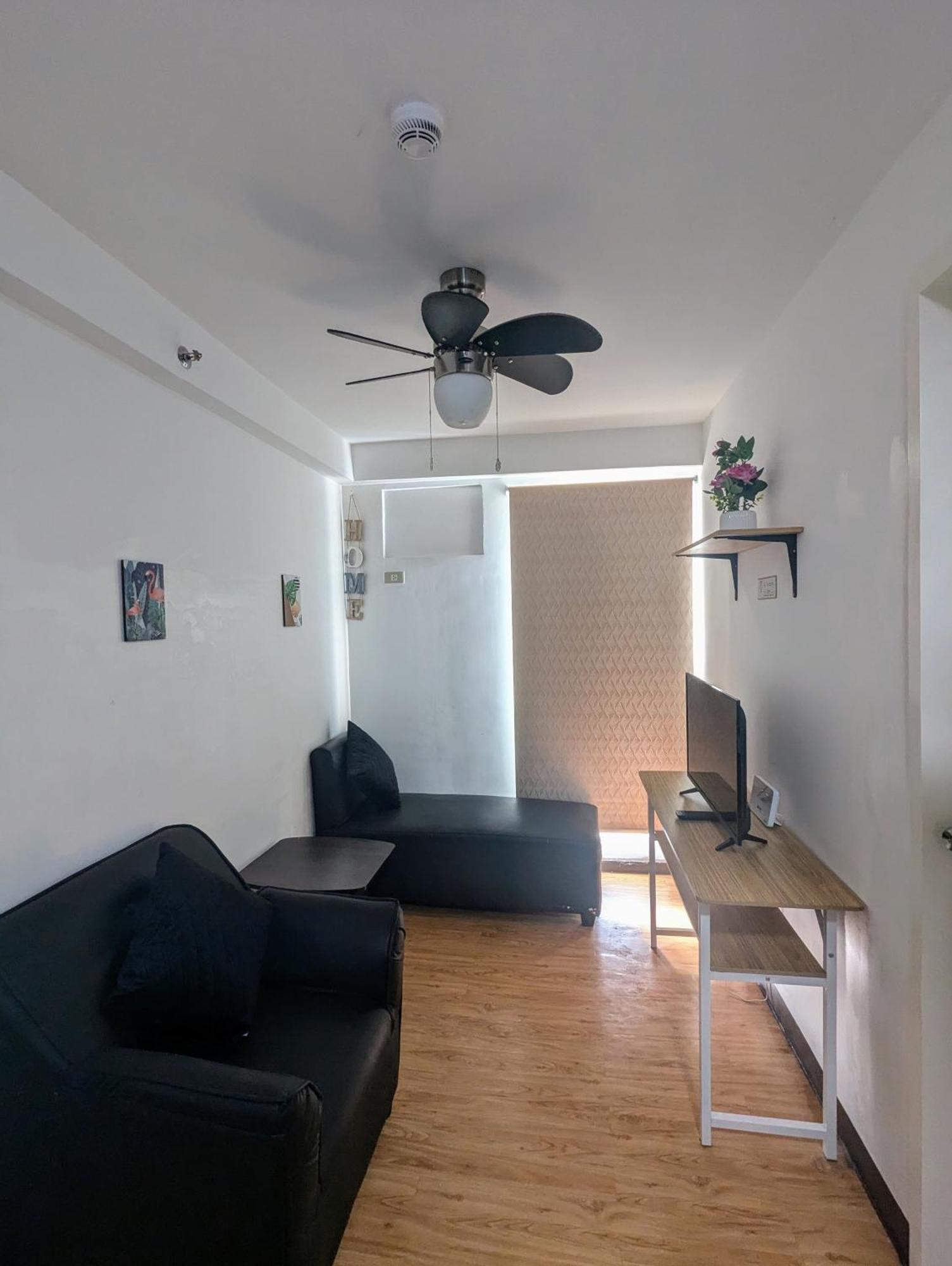 Reicondotel Arezzo Davao City Rum bild